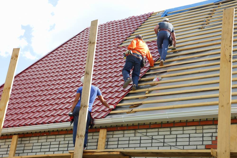 What To Do After A Storm – Tips for Emergency Flat Roof Repair in Warrington